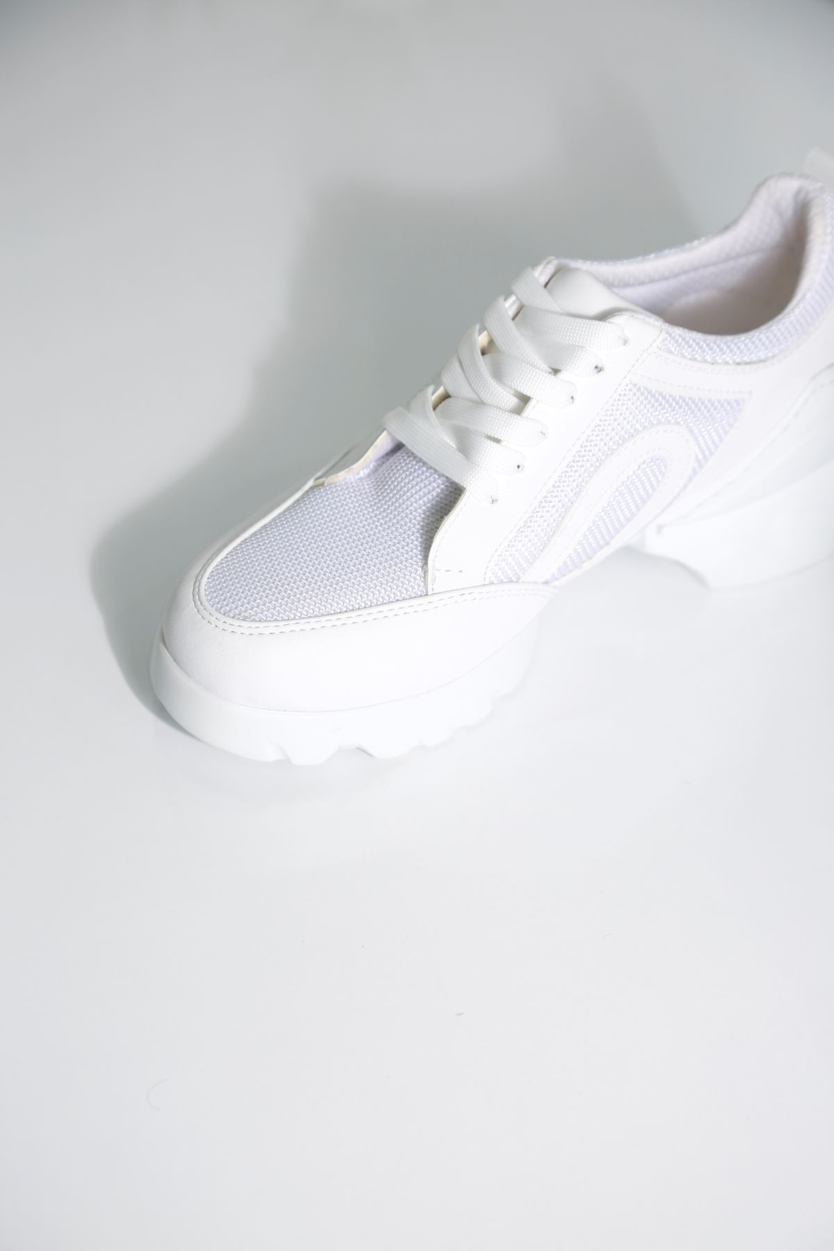 CHARİSMA Beyaz Kadın Spor Ayakkabı